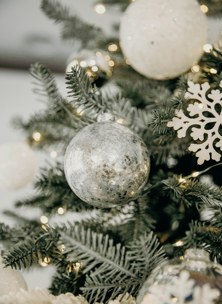 Sequined Christmas ornament