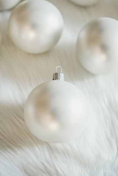 3 in Matte White Polish Bauble