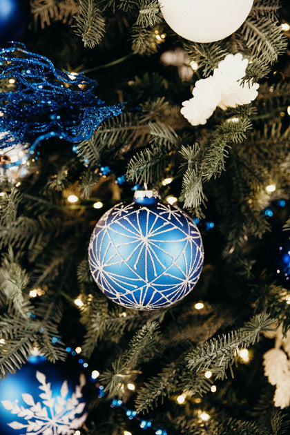 4 in Cobalt Blue Bauble / Silver Frost