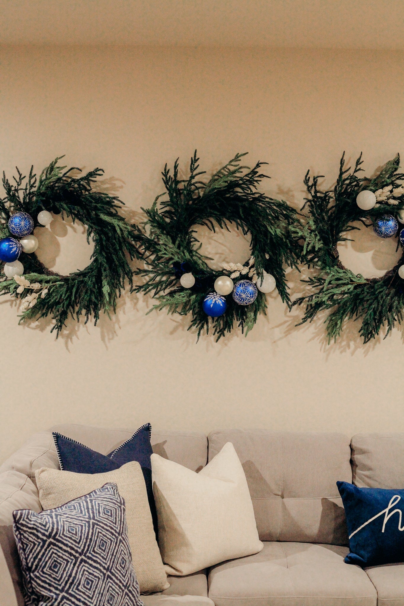 Wreaths - Decorent