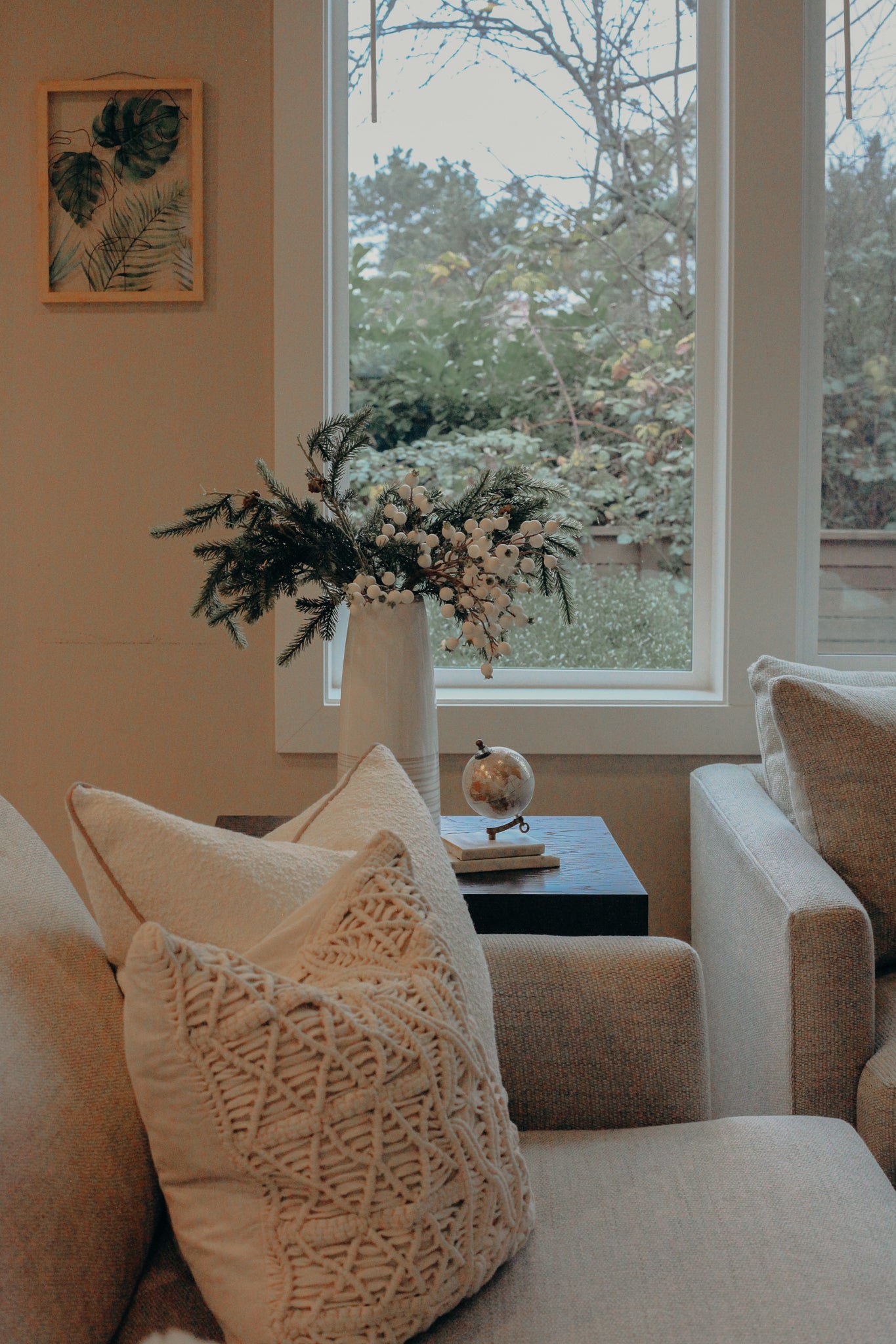 Living Room Decor - Decorent