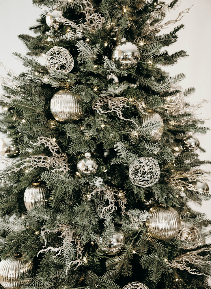 Midnight Silver Tree Decor Set - Decorent