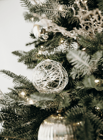 Midnight Silver Tree Decor Set